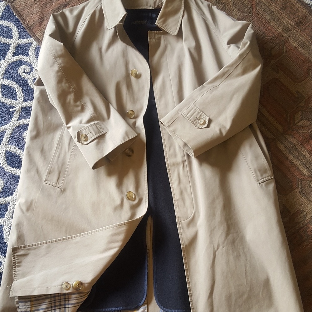 Brooks Brothers Classic Trench